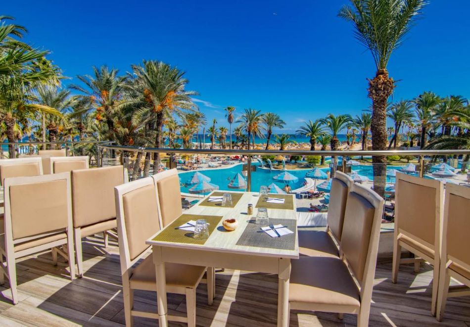 На първа линия в Сус, Тунис: Полет от София + 7 All Inclusive нощувки на човек в RIADH PALMS RESORT & SPA 4*, снимка 7