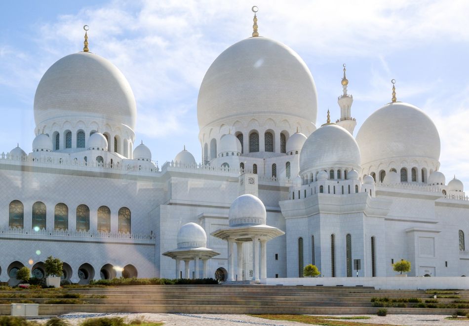 Почивка в Дубай: Самолетен билет от София + 4 нощувки на човек в First central suites 4* със закуски и вечери + 4 екскурзии, снимка 14