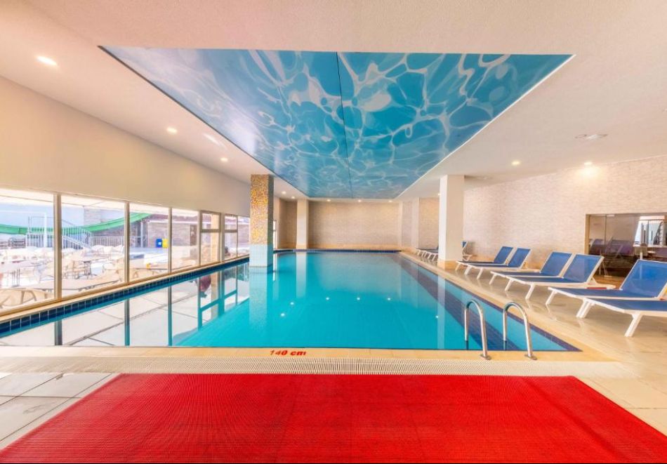 Почивка в Сиде, Турция: Автобусен транспорт от Варна и Бургас + 7 нощувки на човек на база Аll Inclusive + басейни в RAMADA RESORT BY WYNDHAM SIDE 4*, снимка 5