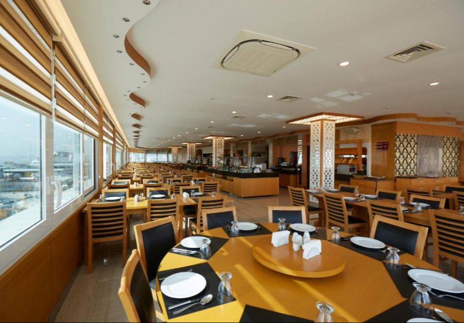 Фестивал на лалето в Истанбул, Турция: Автобусен транспорт + 3 нощувки на човек със закуски + бонус посещение на парк Емирган, снимка 7