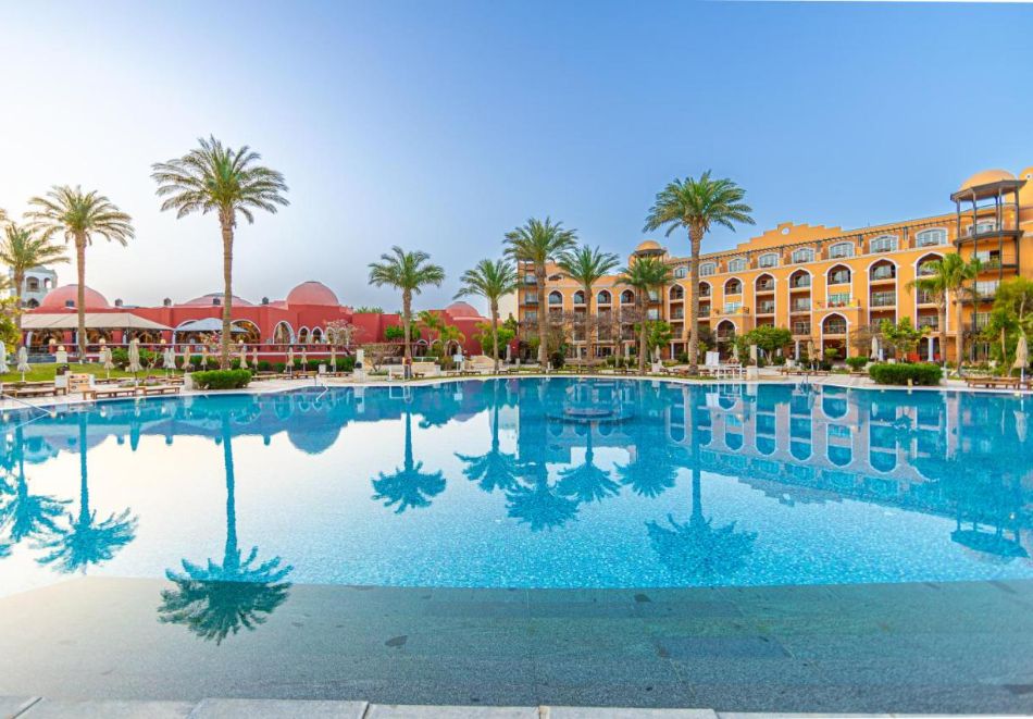 Почивка в Хургада, Египет: Полет от София + 7 нощувки на човек на база All Inclusive в GRAND RESORT 4*, снимка 2