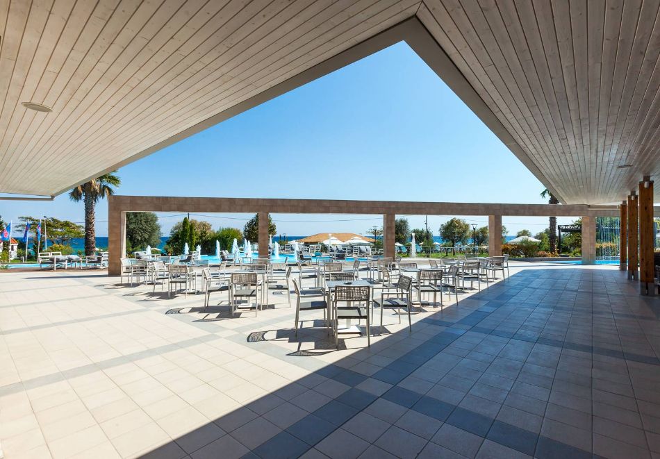 Великден в Пиерия, Гърция: 3 нощувки на човек със закуски и 2 вечери + Великденски обяд с музика в хотел Poseidon Palace****. ДЕТЕ до 11.99г. БЕЗПЛАТНО!, снимка 13