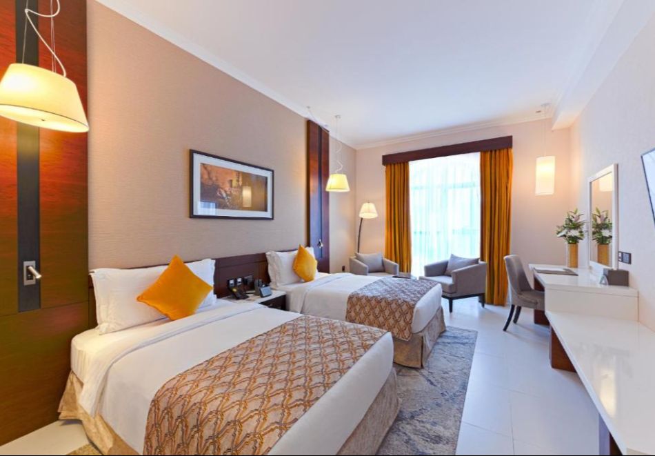 Чудесата на Абу Даби и Дубай + 5 екскурзии: Полет от София + 1 нощувка със закуска в Абу Даби + 6 нощувки със закуски на човек в хотел Time Asma al Barsha 4*, Дубай, снимка 7