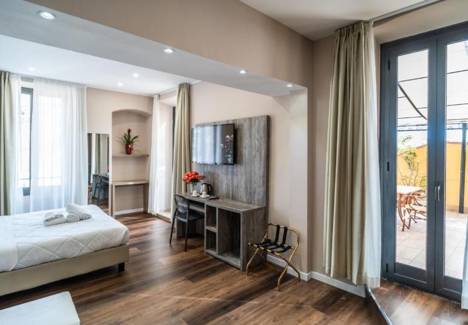 Почивка в Лигурия и Френската Ривиера, Италия: Полет от София + 7 нощувки със закуски и вечери на човек в хотел Globo Sanremo. Възможност за посещение на Ница, Кан, Монако, Портофино, Сан Ремо, снимка 4