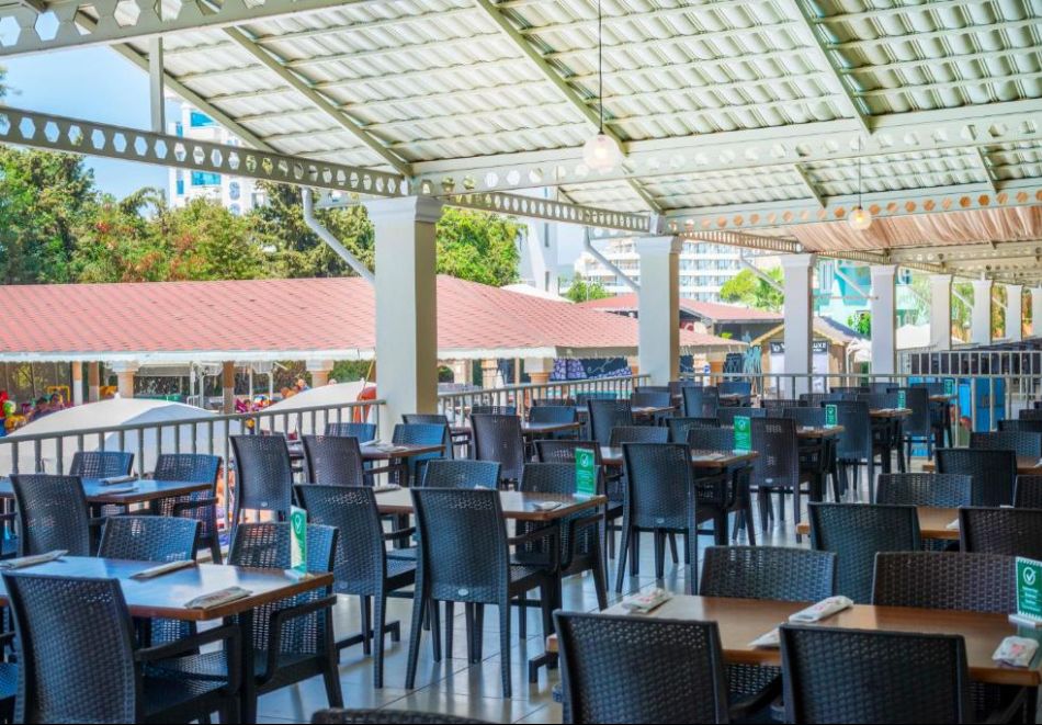 На първа линия в Алания, Турция: Самолетен билет от София + 7 нощувки на човек на база All Inclusive в Armas Green Fugla 4*, снимка 10