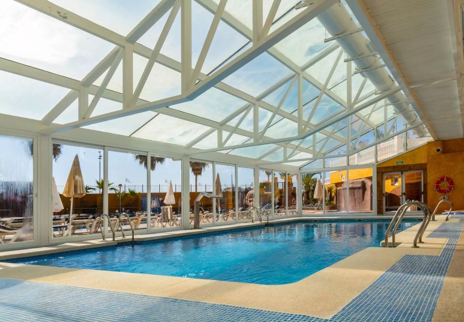 Ранни записвания на първа линия в Коста Азаар, Испания + 2 екскурзии: Самолетен билет от София + 7 нощувки на човек със закуски и вечери в Gran Hotel Peniscola 4*, снимка 4