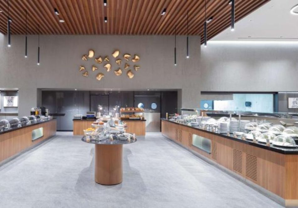 Великден в Чанаккале, Турция: 3 нощувки на човек със закуски и празничен обяд с DJ + басейн и релакс зона в хотел Hilton 5* от ТА Йонека Турс. С възможност за транспорт от Варна или София, снимка 4