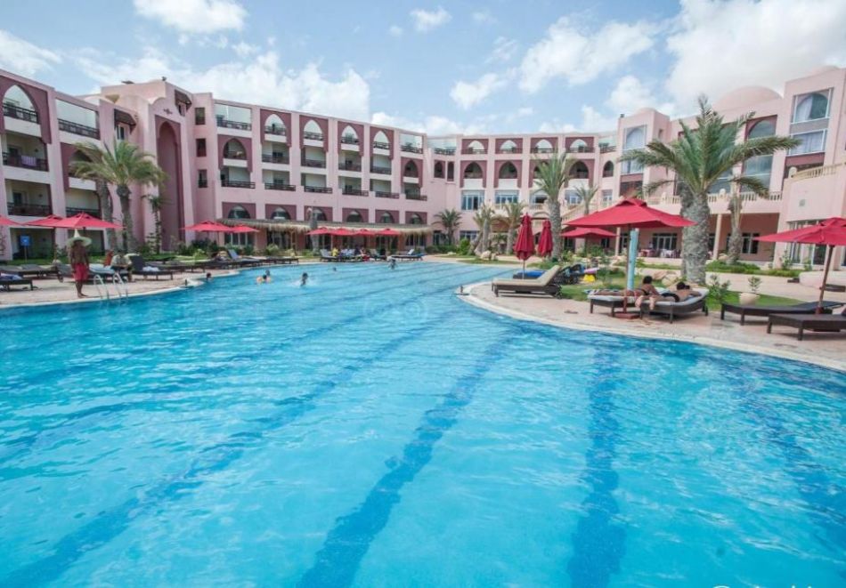 На първа линия на о-в Джерба, Тунис: Чартърен полет от София + 7 нощувки на човек на база All Inclusive в LELLA MERIAM ZARZIS 4*, снимка 2