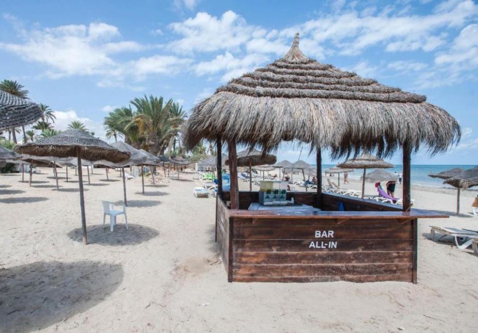 На първа линия на о-в Джерба, Тунис: Чартърен полет от София + 7 нощувки на човек на база All Inclusive в LELLA MERIAM ZARZIS 4*, снимка 12