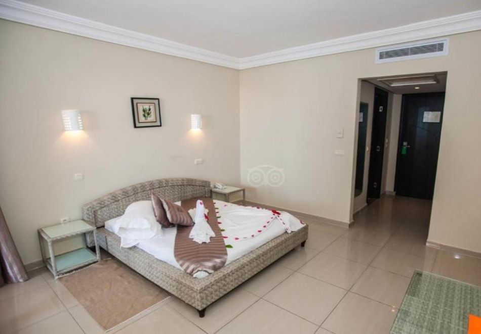 На първа линия на о-в Джерба, Тунис: Чартърен полет от София + 7 нощувки на човек на база All Inclusive в LELLA MERIAM ZARZIS 4*, снимка 7