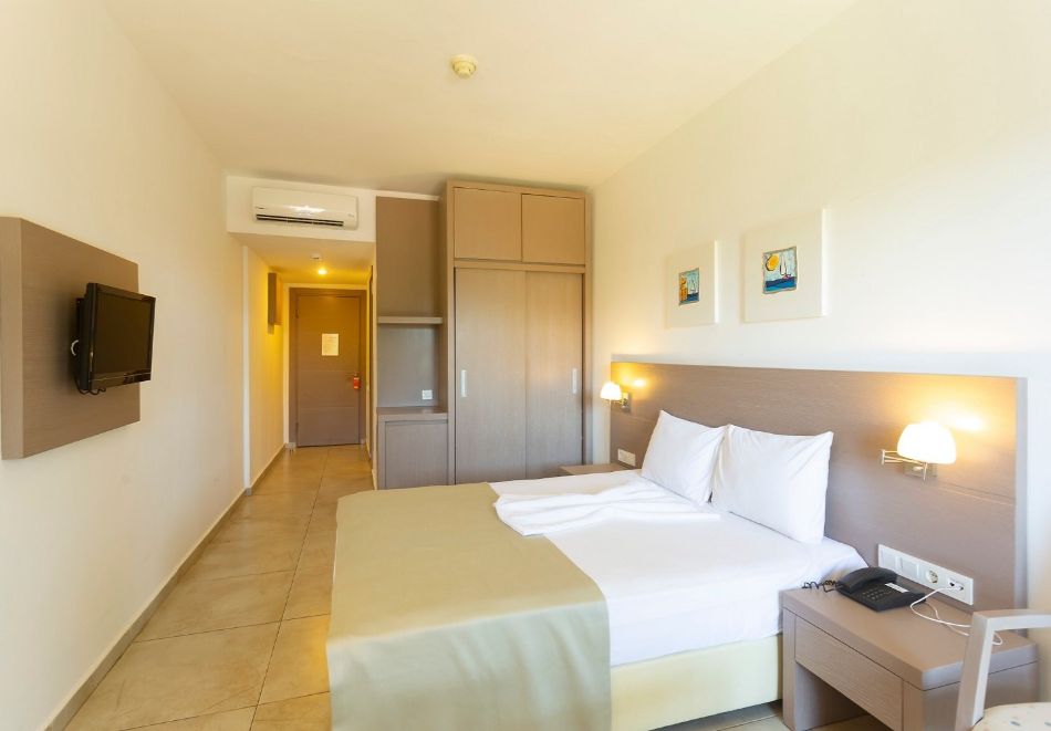 Почивка на първа линия в Бодрум, Турция: Чартърен полет от София + 7 нощувки на човек на All Inclusive в SEASIDE BEACH CLUB, снимка 5