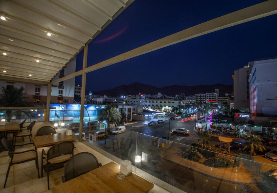 Почивка в Йордания с полет от София: 5 нощувки със закуски и вечери на човек в LACOSTA HOTEL 4*., снимка 8