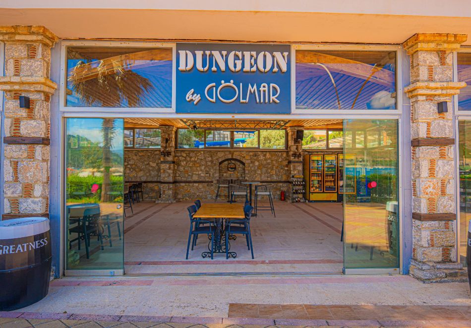 На първа линия в Мармарис, Турция: Чартърен полет от София + 7 нощувки на човек на база All Inclusive в GOLMAR BEACH HOTEL, снимка 11