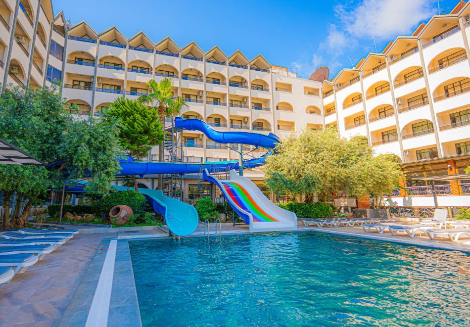 На първа линия в Мармарис, Турция: Чартърен полет от София + 7 нощувки на човек на база All Inclusive в GOLMAR BEACH HOTEL, снимка 3