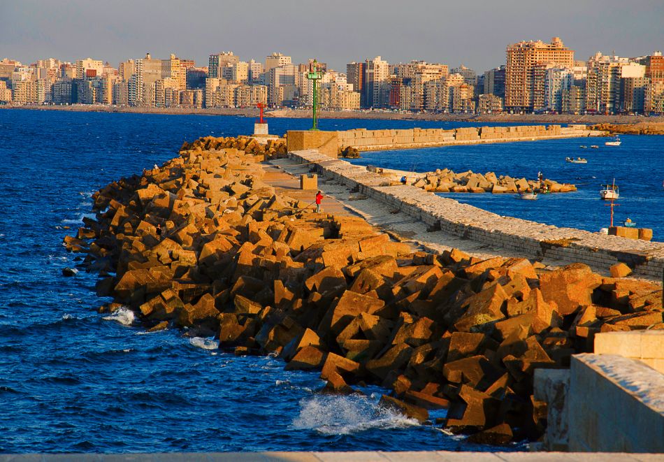 Кайро, Хургада и Александрия, Египет: 2 нощувки със закуски и вечери на човек в Кайро + 5 нощувки на база All Inclusive в EMPIRE HOTEL AQUA PARK, Хургада + екскурзии, снимка 4