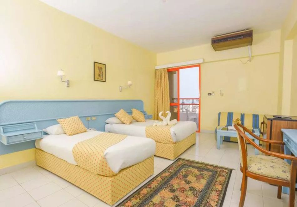 Кайро, Хургада и Александрия, Египет: 2 нощувки със закуски и вечери на човек в Кайро + 5 нощувки на база All Inclusive в EMPIRE HOTEL AQUA PARK, Хургада + екскурзии, снимка 13