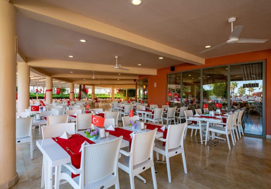 На първа линия в Алания, Турция: Транспорт + 7 Ultra All Inclusive нощувки на човек в Palmeras Beach Hotel 5*. Дете до 12.99г. безплатно!, снимка 7