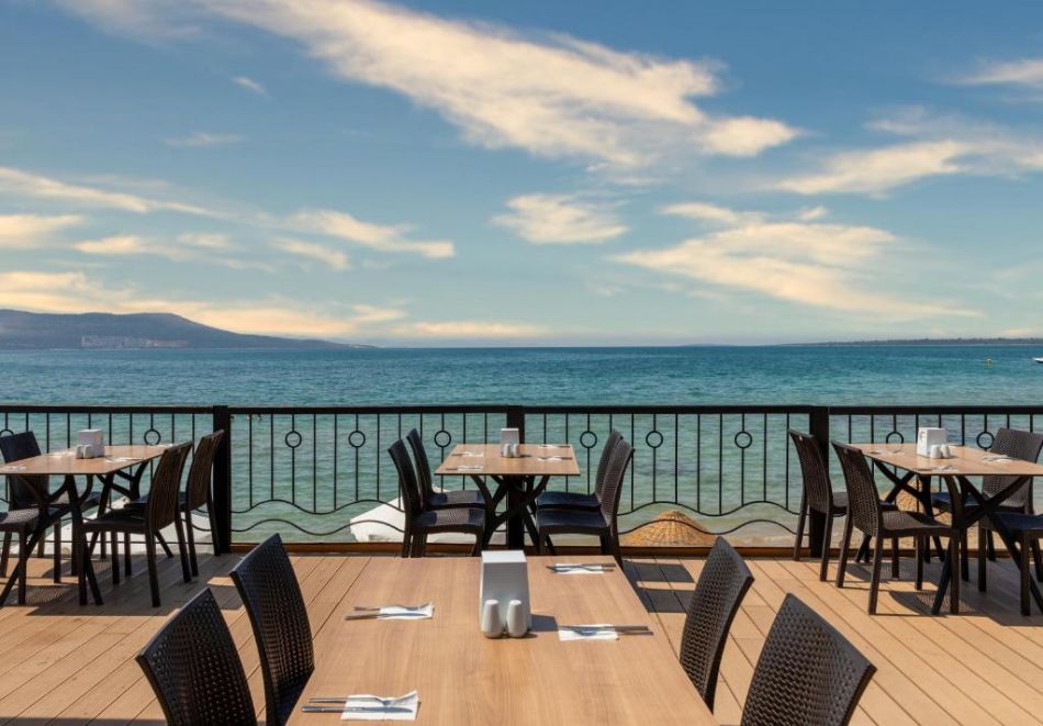 На първа линия в Дидим, Турция: Автобусен транспорт + 7 нощувки на човек на база Ultra All Inclusive в Maya World Didyma 4*. Дете до 7г. безплатно!, снимка 11