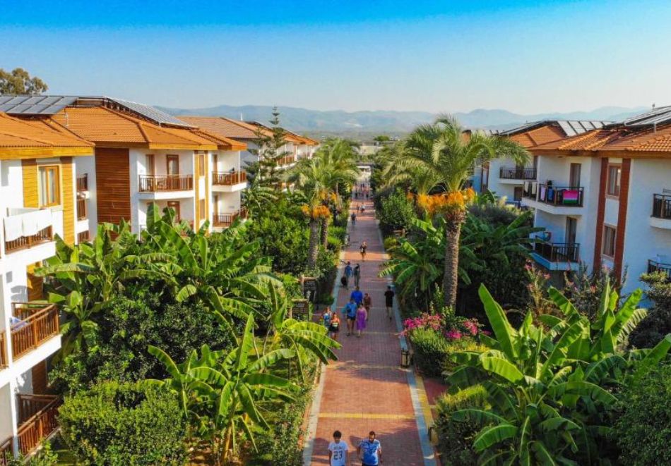 Почивка в Алания, Турция: Автобусен транспорт от София + 7 нощувки на човек на база Аll Inclusive + басейни в EFTALIA VILLAGE HV 4*, снимка 13