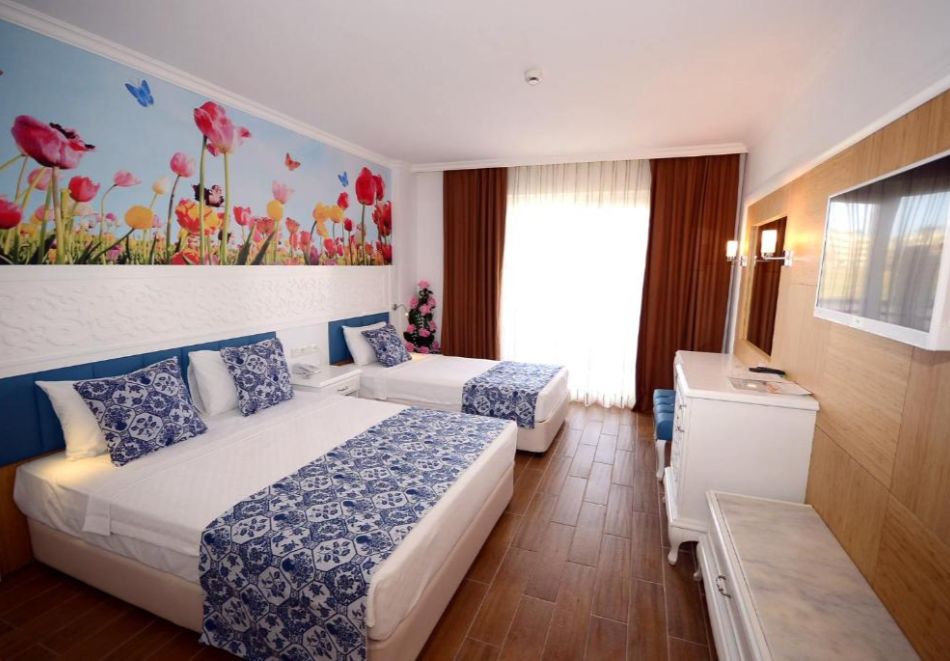 Почивка в Алания, Турция: Автобусен транспорт от София + 7 нощувки на човек на база Аll Inclusive + басейни в EFTALIA VILLAGE HV 4*, снимка 9