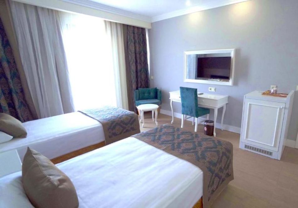 Почивка в Сиде, Турция: Автобусен транспорт от София + 7 нощувки на човек на база Аll Inclusive + басейни в DREAM WORLD PALACE 5*. Дете до 11.99г. БЕЗПЛАТНО., снимка 11