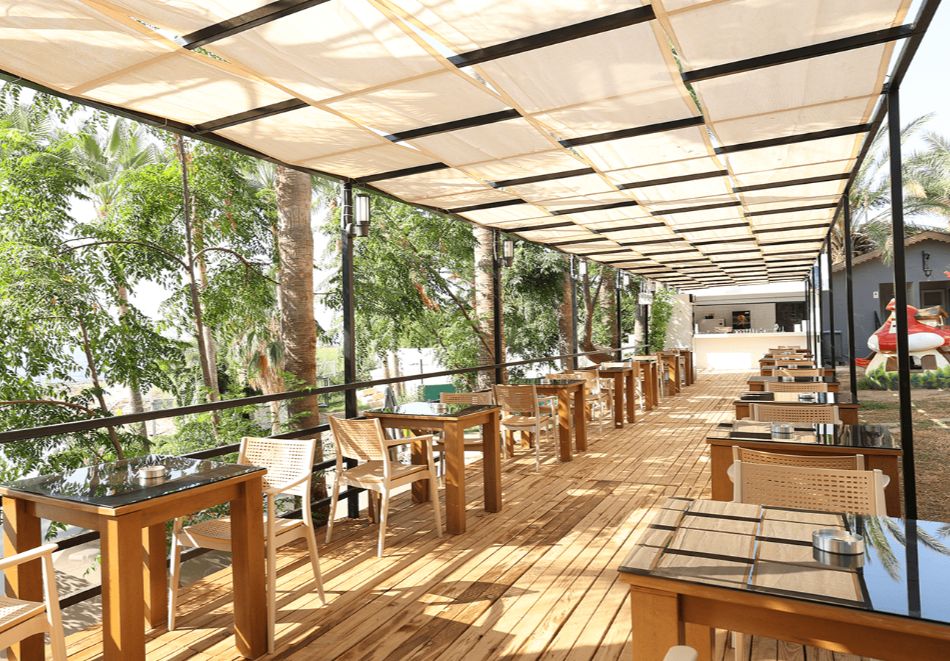 На първа линия в Алания, Турция: Автобусен транспорт + 7 нощувки на човек на база Ultra All Inclusive в EOS BEACH RESORT 4*, снимка 9