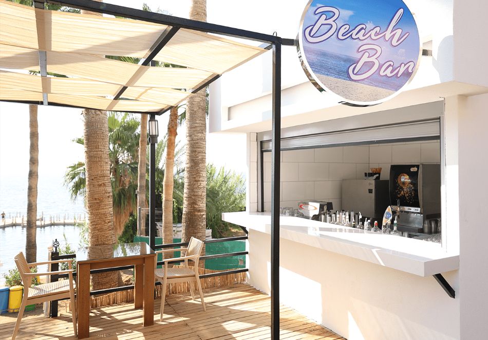 На първа линия в Алания, Турция: Автобусен транспорт + 7 нощувки на човек на база Ultra All Inclusive в EOS BEACH RESORT 4*, снимка 11