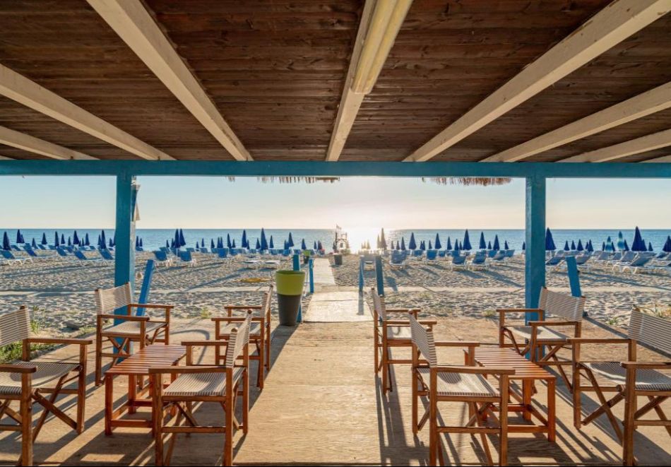 На метри от плажа в Калабрия, Италия: Полет от София + 7 нощувки за двама на All Inclusive в CLUB ESSE AQUILIA 4*, снимка 10