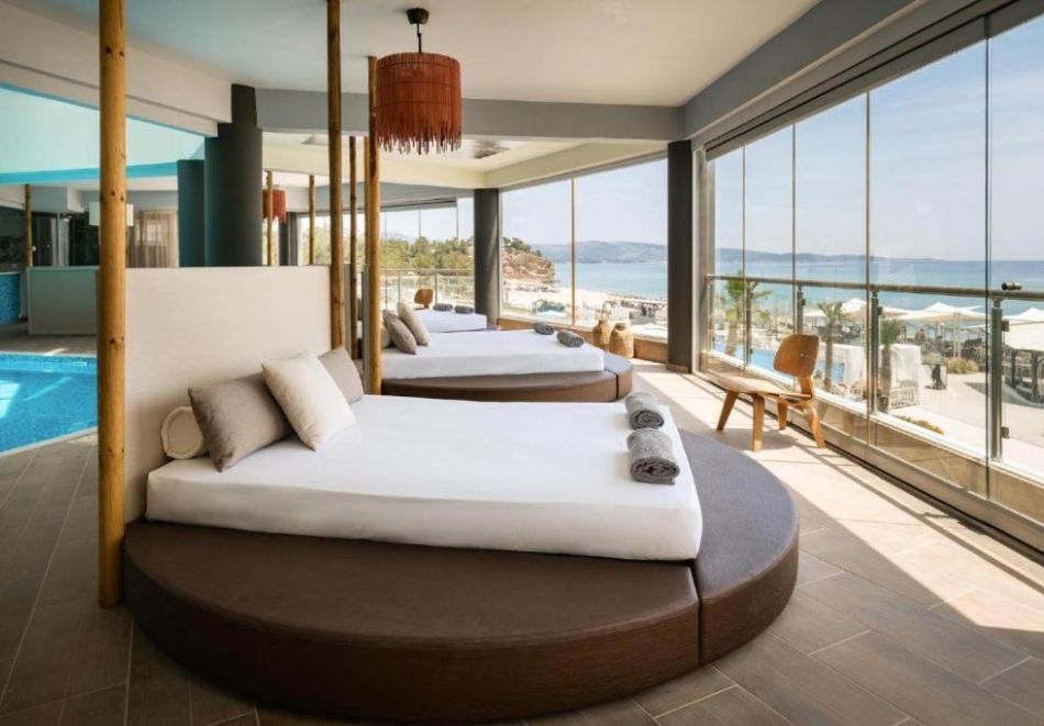 Великден на остров Тасос, Гърция: 3 нощувки на човек със закуски, 2 вечери и празничен обяд с традиционна гръцка програма + басейн в хотел Blue Dream Palace 5* от ТА Йонека Турс. С възможност за транспорт от София или Варна, снимка 5