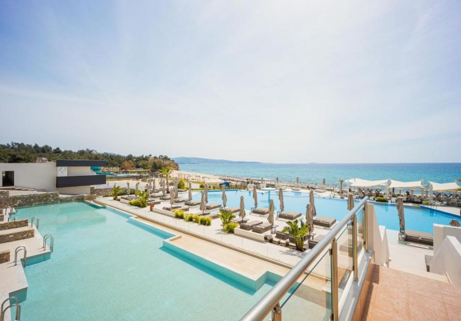 Великден на остров Тасос, Гърция: 3 нощувки на човек със закуски, 2 вечери и празничен обяд с традиционна гръцка програма + басейн в хотел Blue Dream Palace 5* от ТА Йонека Турс. С възможност за транспорт от София или Варна, снимка 7