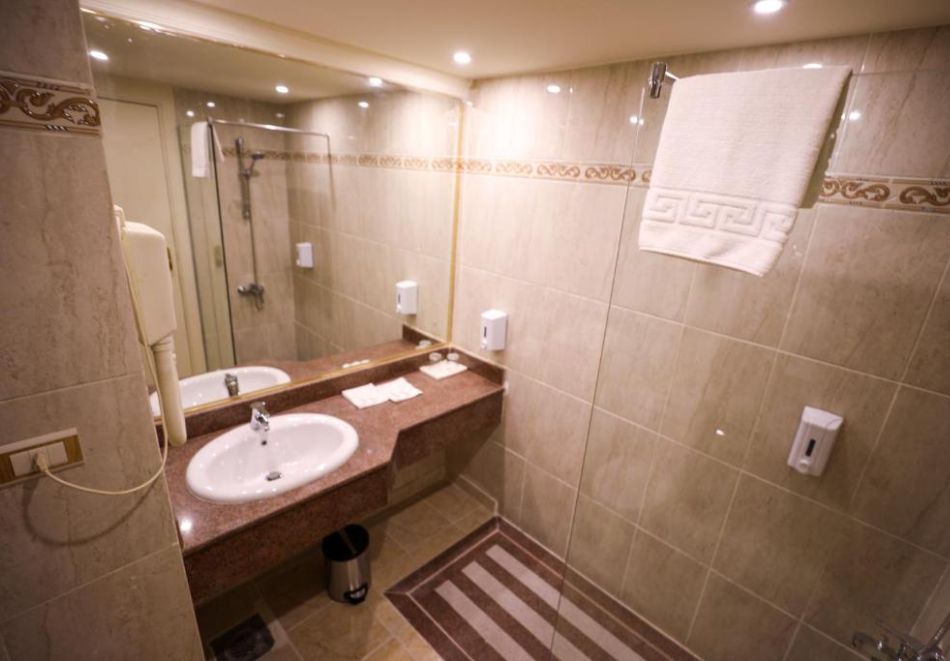 Екскурзия до Кайро и Хургада, Египет: Полет от София + 6 нощувки на човек на All Inclusive в BLEND CLUB AQUA RESORT 4* + 1 нощувка със закуска и вечеря + посещение на пирамидите и Историческия музей, снимка 14