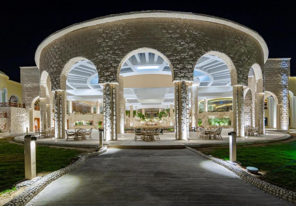 Ранни записвания на първа линия в Хургада, Египет: Полет от София + 7 All Inclusive нощувки на човек в SIVA GOLDEN BAY MAKADI 4*, снимка 9