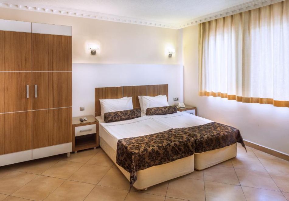 На 50м. от плажа в Алания, Турция: Полет от София+ 7 All Inclusive нощувки на човек в SARITAS HOTEL 4*, снимка 8