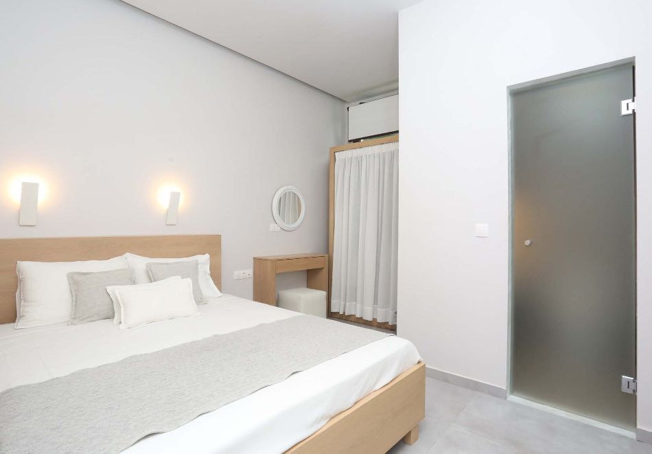 На 200м. от плажа в Пефкохори, Гърция: Нощувка на човек със закуска и вечеря + басейн в хотел Anna Maria Paradise***, снимка 12