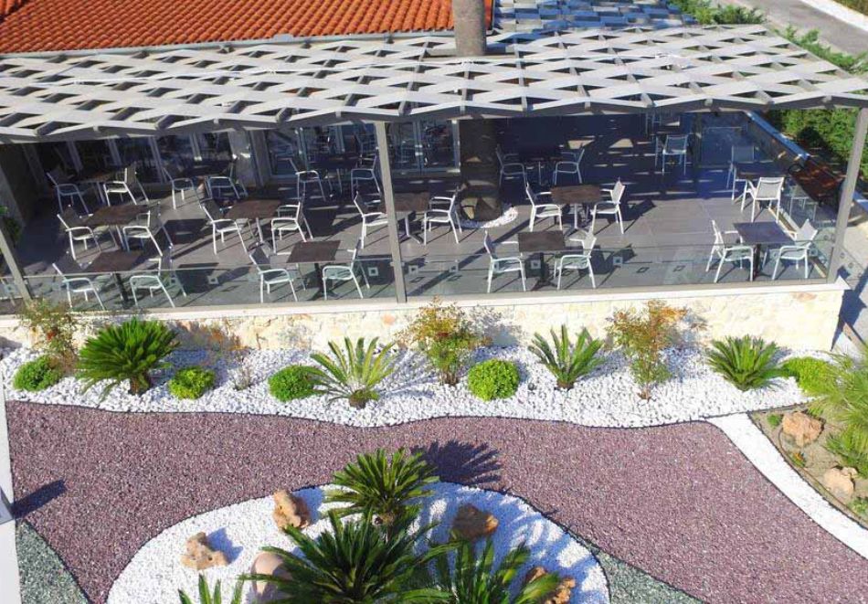 На 200м. от плажа в Пефкохори, Гърция: Нощувка на човек със закуска и вечеря + басейн в хотел Anna Maria Paradise***, снимка 18