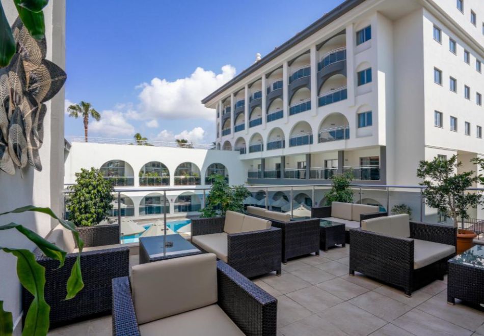 Почивка в Сиде, Турция: Автобусен транспорт + 7 нощувки на човек на база Ultra Аll Inclusive + басейни в SIDE ALUNA 5*. Дете до 12.99г. БЕЗПЛАТНО!, снимка 3