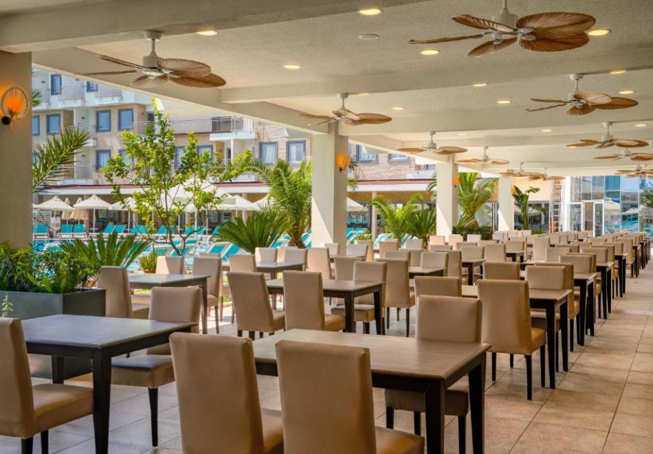 Почивка в Сиде, Турция: Автобусен транспорт + 7 нощувки на човек на база Ultra Аll Inclusive + басейни в SIDE ALUNA 5*. Дете до 12.99г. БЕЗПЛАТНО!, снимка 8