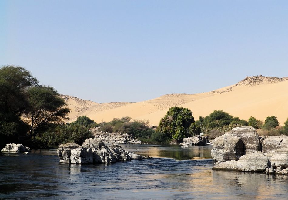 Круиз по р. Нил от Кайро, Египет: Полет от София + 3 нощувки на човек на круизен кораб + 2 нощувки в Хургада + 2 нощувки в Кайро + посещение на Пирамидите, Сфинкса и Националния Египетски музей, снимка 15