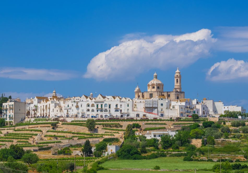 Обиколен тур на Пулия, Италия: Полет от София + 7 нощувки със закуски и вечери на човек + екскурзии до Бари и Полиняно а Маре, Матера, Алберобело и Локоротондо, Лече и Отранто, Галиполи и Санта Мария ди Леука, Остуни и Монополи, снимка 15