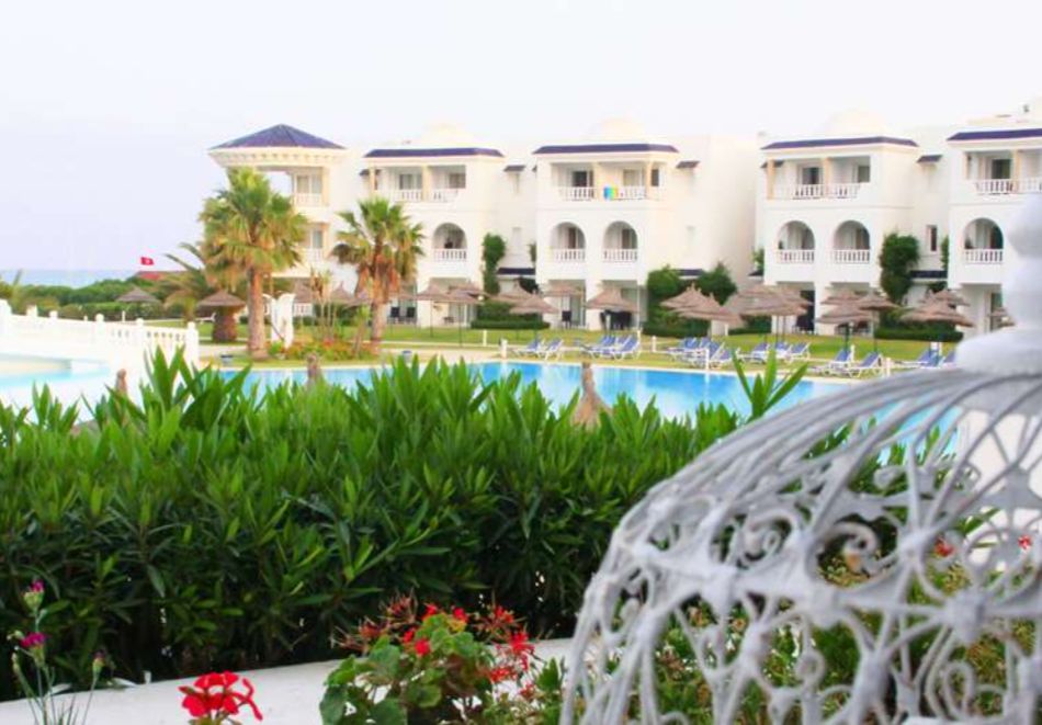 Петзвездна промо оферта на първа линия в Хамамет, Тунис: Полет от София + 7 All inclusive нощувки на човек в Golden Tulip Taj Sultan Premium 5*, снимка 4