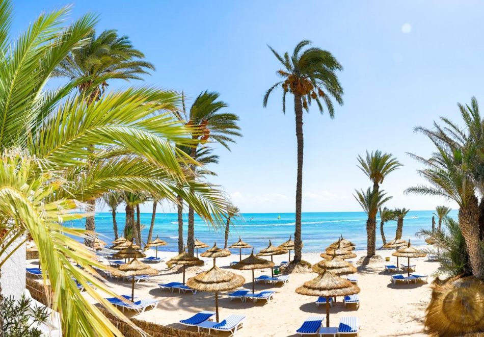 На първа линия на о. Джерба, Тунис: Полет от София + 7 нощувки на човек на база All inclusive в Hari Club Beach Resort Djerba 4*, снимка 11