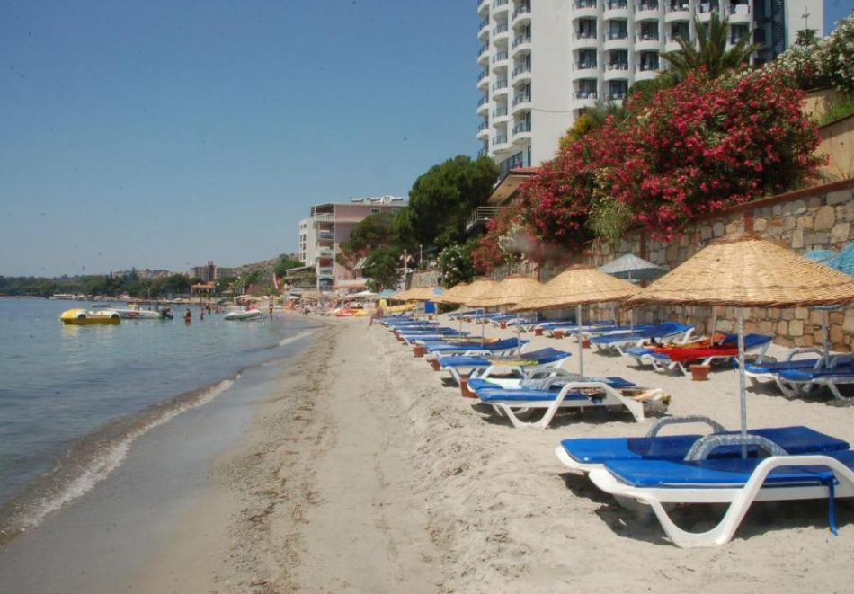 На първа линия в Кушадасъ, Турция: Автобусен транспорт + 7 All Inclusive нощувки на човек в Arora Hotel 4*, снимка 18