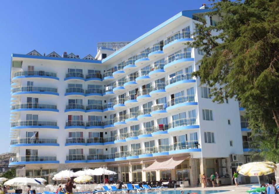 На първа линия в Кушадасъ, Турция: Автобусен транспорт + 7 All Inclusive нощувки на човек в Arora Hotel 4*, снимка 2