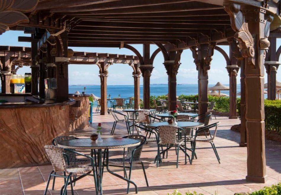 Промо оферта през април в Шарм ел Шейх, Египет: Полет от София + 7 нощувки на човек на база All Inclusive в Charmillion Gardens Aqua Park 5*, снимка 13