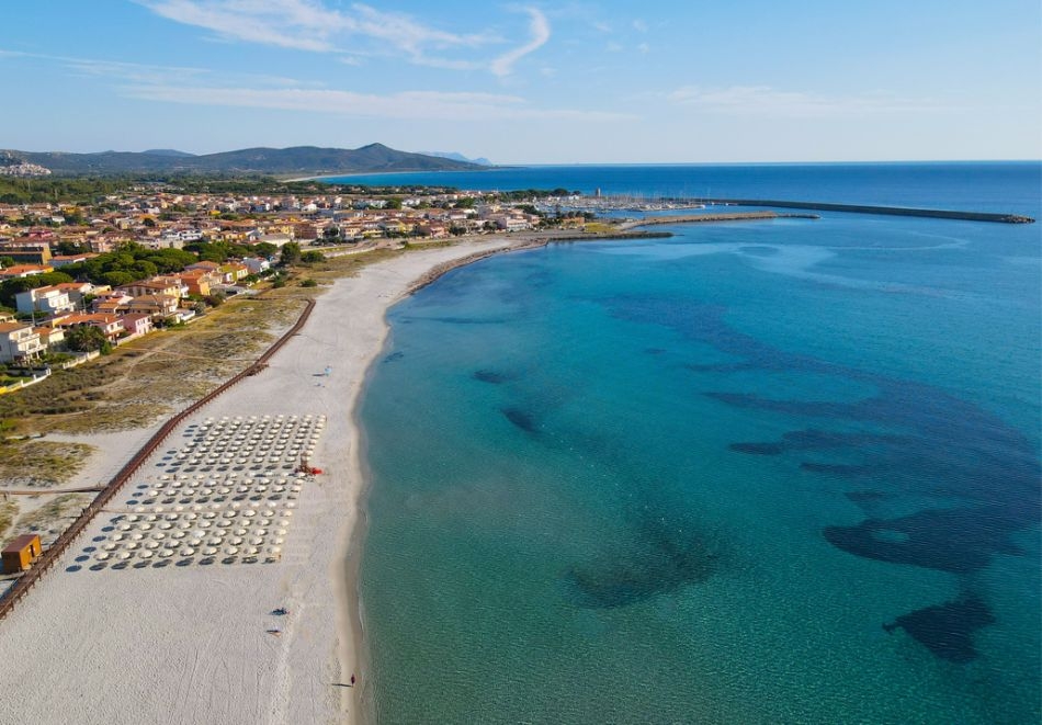 Почивка в тюркоазена Сардиния, Италия: Полет от София + 7 нощувки на човек на база All Inclusive Soft в Calla Della Torre Superior 4*, снимка 2