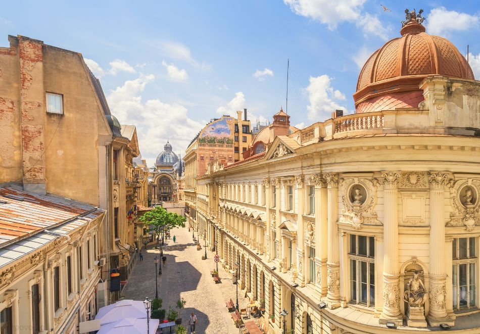 Почивка в Букурещ, Румъния: Транспорт от София + 2 нощувки на човек със закуски + панорамна обиколка и транспорт на СПА център Терме, снимка 2