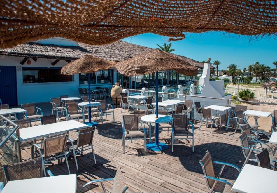 На първа линия в Монастир, Тунис: Полет от София + 7 нощувки на човек на база All Inclusive в хотел SHEMS HOLIDAY VILLAGE & AQUAPARK, снимка 11