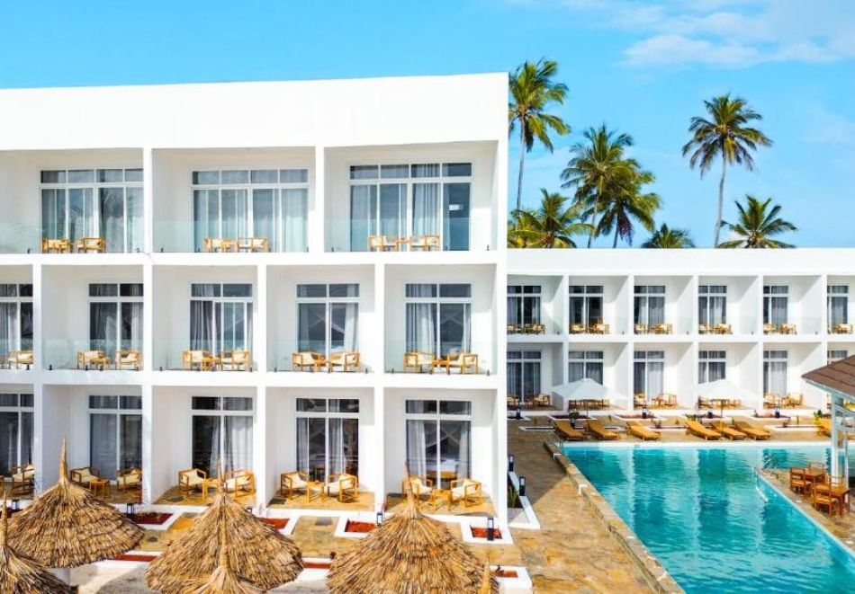 На първа линия в AHG SUN BAY MLILILE BEACH HOTEL 4*, Занзибар: Самолетен билет от София + 7 нощувки на човек със закуски, обеди и вечери, снимка 9