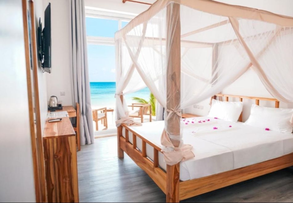 На първа линия в AHG SUN BAY MLILILE BEACH HOTEL 4*, Занзибар: Самолетен билет от София + 7 нощувки на човек със закуски, обеди и вечери, снимка 15