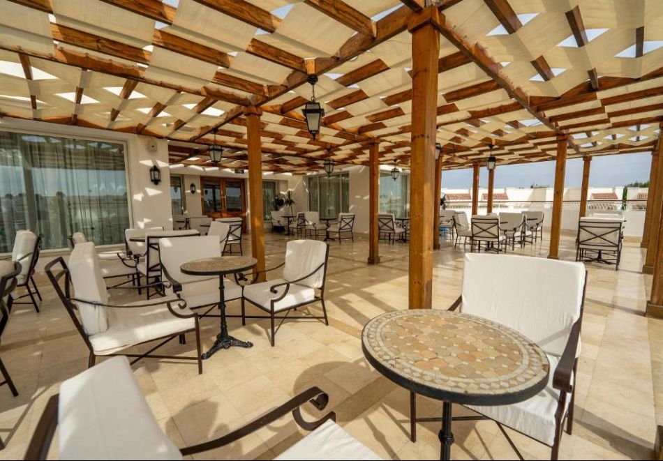 Почивка в Шарм ел Шейх, Египет: Полет от София + 7 нощувки на човек на база All inclusive в JAZ NEO SHARKS BAY 4*, снимка 6